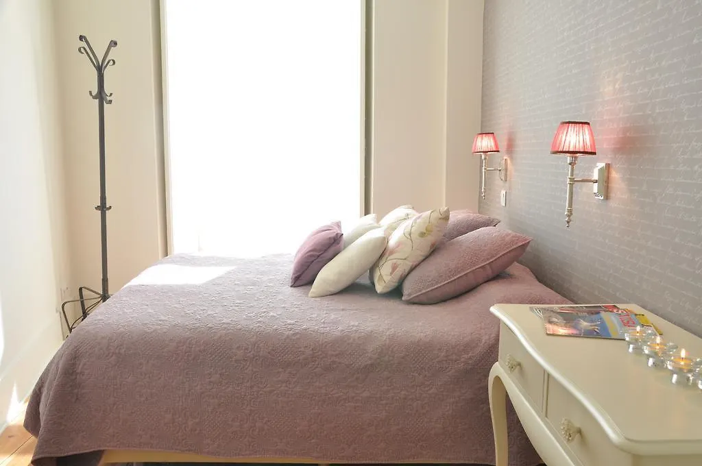 Fernando Pessoa Apartment Лиссабон